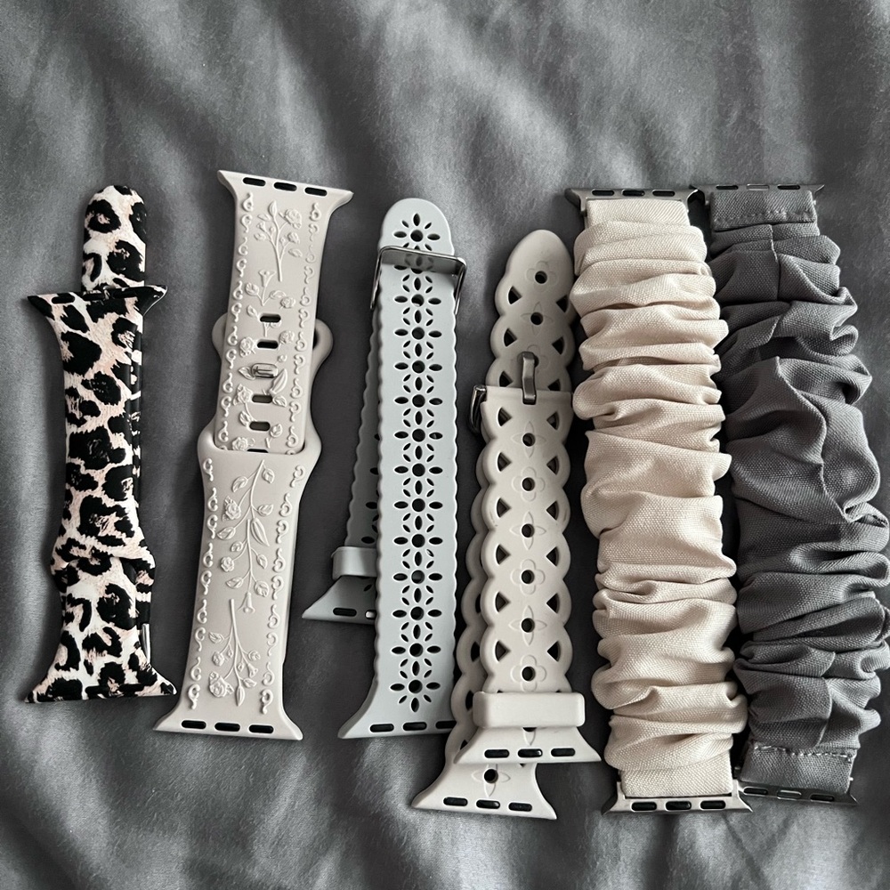 BUNDLE of 6 Apple Watch bands. Fits 38-40-41